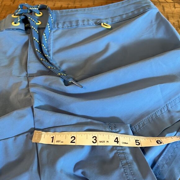 Lands’ End 🏄🏻‍♀️ Board Shorts 🩳 in French Blue Tie Waist Secure Back Pocket - Picture 12 of 17